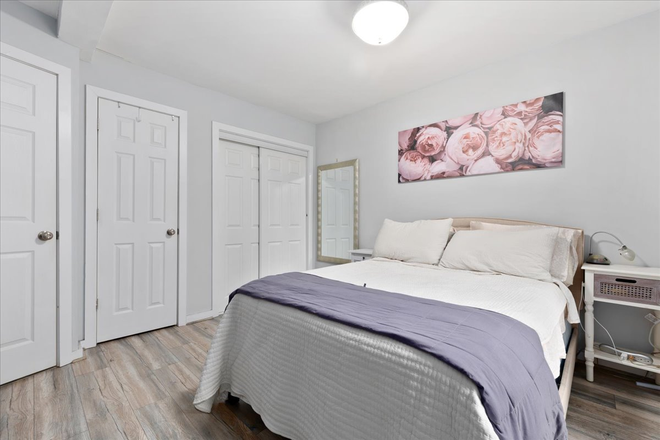 Bedroom - One Bedroom Apartment Steps to UConn Stamford