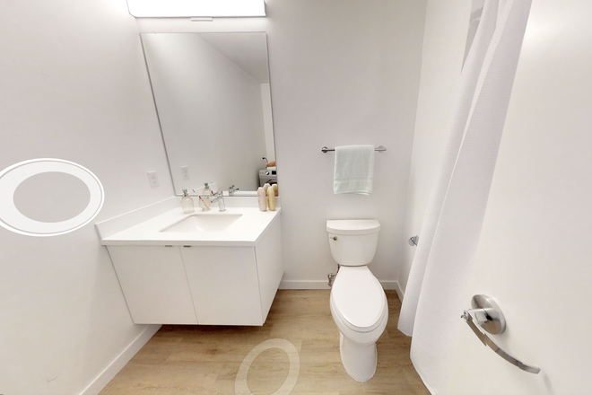 Bathroom - 1 East Pleasant Apartments