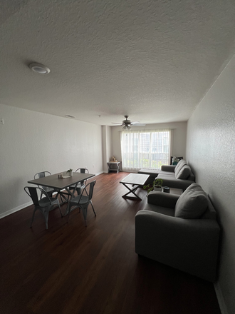 Living Room - Furnished Room at Northgate Lakes with Private Bathroom, five-minute walk from campus! Apartments
