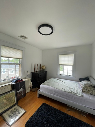Bedroom - For rent: Bedroom in great house in leafy Chevy Chase, DC.
