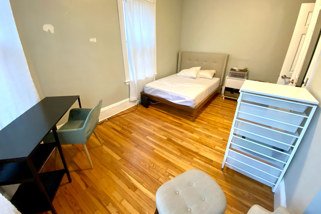 bedroom - gorgeous 4 bed/2 bath