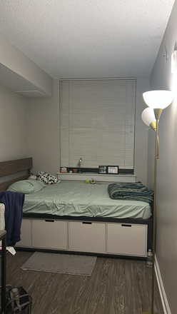 Room - University View (Transfer of lease/ Spring sublet) Apartments
