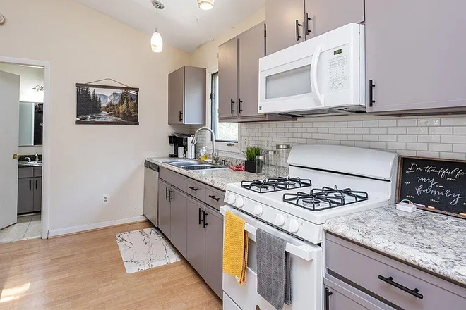 Kitchen - Private Upstairs Duplex Unit | Furnished | All Utilities Included Duplex