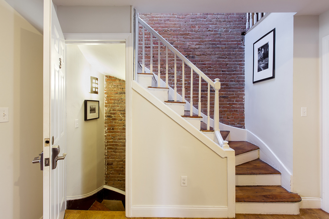 Hallway Stairs - LAUNDRY IN UNIT! Steps from Campus is this 4Bed/2Bath Sunlit Haven! Apartments
