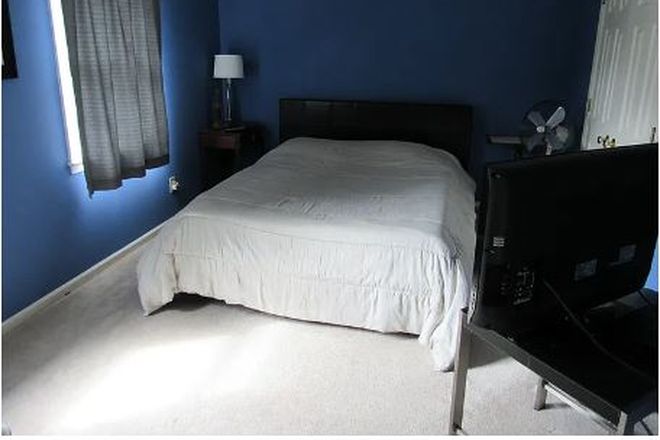 Bedroom - SOUTH MERRITT MILL ROAD. LOOKING FOR TENANT WITH JANUARY 2027 MOVE-IN DATE. FURNISHED INTERIOR.
