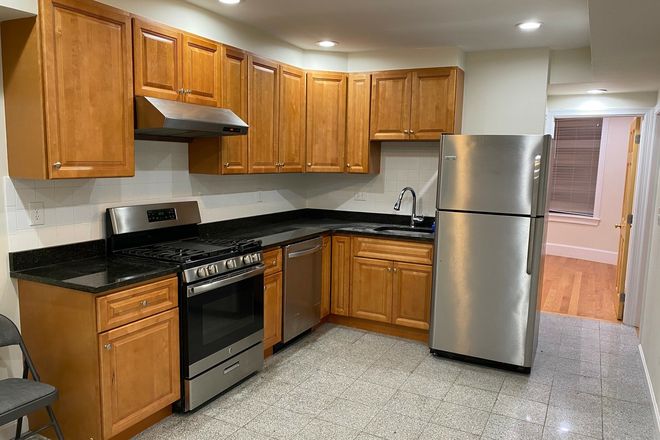 Call NOW for showings! 617-236-8600 - NORTHAMPTON ST - *HALF FEE* FLR THRU 4BR NEAR NEU, RUGGLES AVAIL *1/1/2027* W/ 2 BATH, IN UNIT LNDRY Apartments
