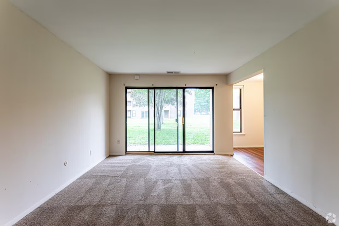 Living Room (Empty) - Lease Transfer Available in a Convenient Location Apartments