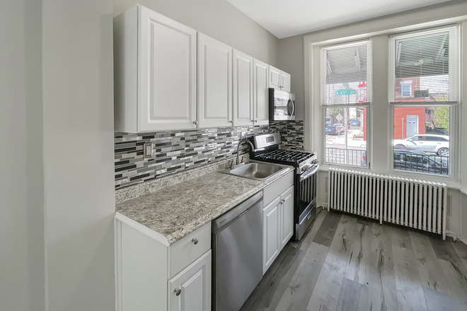 1101 N 41 - 1101 N 41 Unit 1: 2 Beds, 1 Bath, Rear Yard, Small pets acceptable.1395 per month Apartments