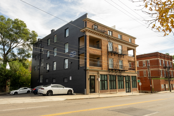 2200 Auburn Exterior - 2200 Auburn Apartments