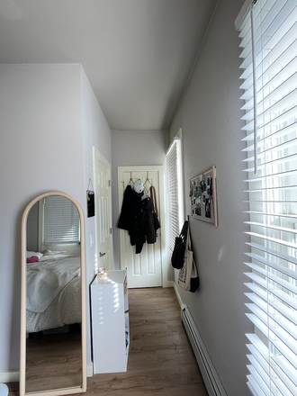 bedroom - Prime Location! Renovated House Near Pearl Street and a Short Walk to Campus