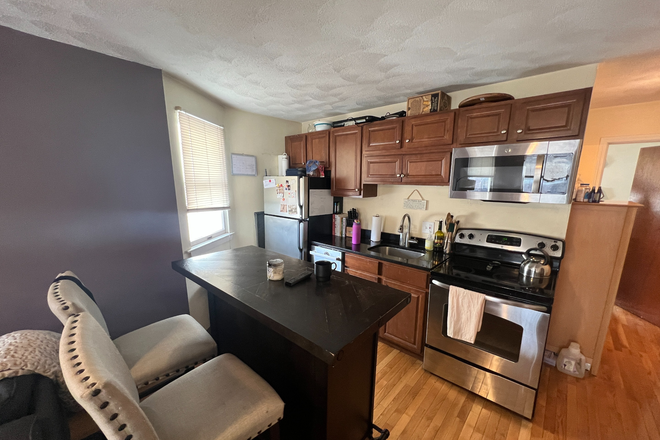 Kitchen - **ONLY 1/2 BROKER FEE** Gorgeous 1 Bedroom & 1 Bathroom Apartment