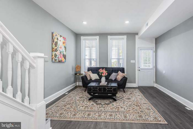 Living Room - Modern 3BR Home Minutes from Loyola, Notre Dame, Johns Hopkins, Morgan State, Towson and Coppin
