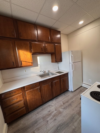 kitchen - One bed with heat and hot water included just over the East Side blocks from Blackstone Blvd. Apartments