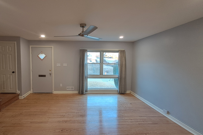 Living room - Price Reduced $1,900 / month Townhome at Belvedere Square 3 Bed/ 1 Bath