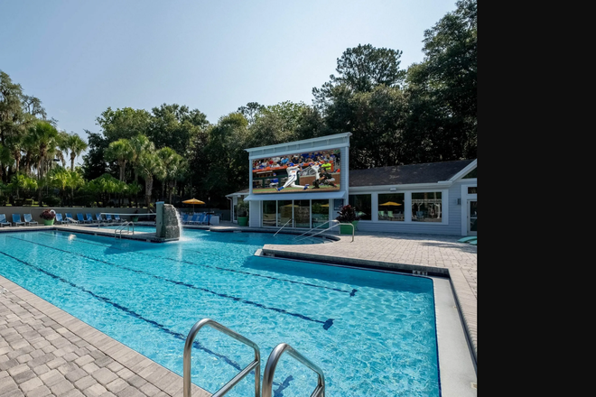 Apartment Club - Gainesville Place Apartment