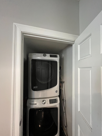 Washer/dryer - 91 Hillside Street