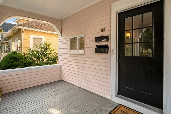 Street View - *TUFTS* Summer sublet close to greenline House