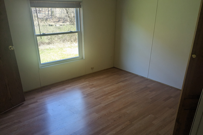 Bedroom - 3 bedroom apartment