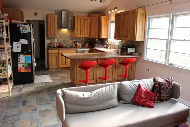 Kitchen - Summer Sublet: Furnished 3BR house + Office-Princeton Kingston Road-Princeton