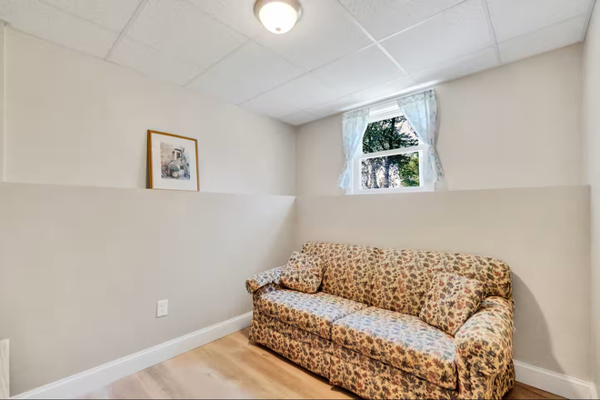 Study - 51 Fairway Drive Narragansett, RI 02882 House