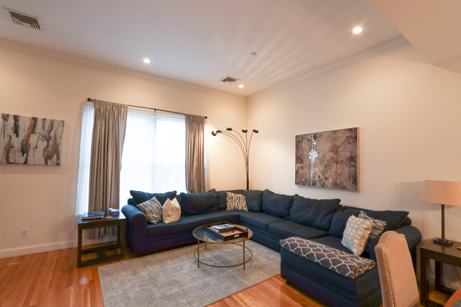 Living room Sectional - HAR22 Brookline Village, 3 Bedroom, 2 Level Townhome