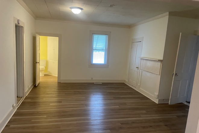 Dining room - Single family home in country