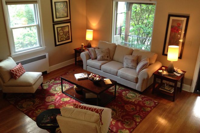 Lounge - Property in Foxhall, DC House