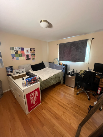 Bedroom for sublease - Spring Semester Sublease, Quiet House