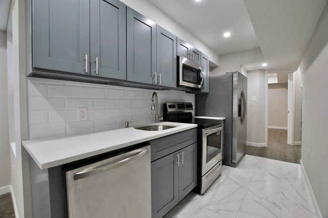 UNIT 2 - North 19th Apartments - New Luxury Apartments close to campus