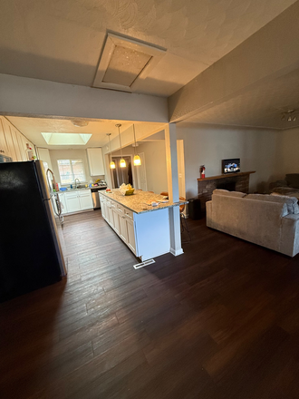 Kitchen - Room on 16th St (next to CU Boulder) House