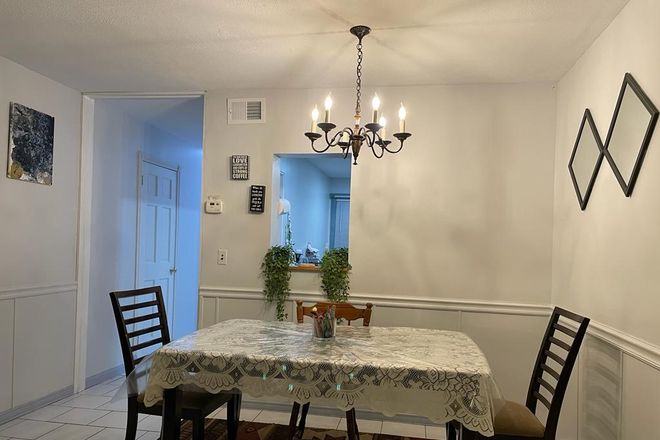 Dining area - Private floor to yourself across the street from UConn Health Condo