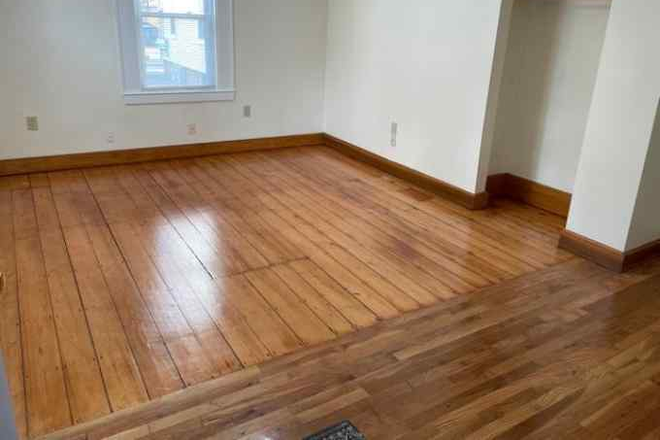 living - Fantastic location! spacious, renovated, laundry minutes to MIT, redline Apartments
