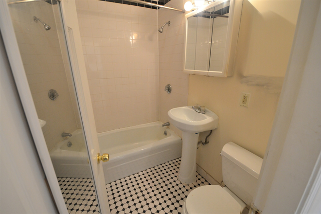 Bathroom - 1 Bedroom 1 Bath Apartment Available 9/1/26 on Marlborough St