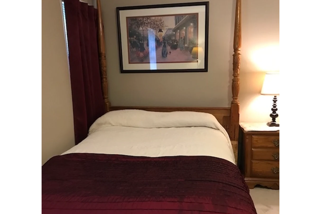 Bedroom with a poster bedframe - Best Deal start at $750 mo, util incl. 4 furn. rooms, Decatur, close to MARTA/Emory Bus