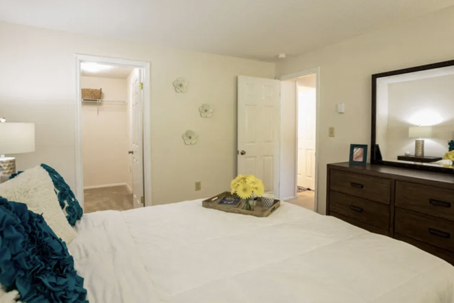 one of the bedrooms - Country Glen Apartments