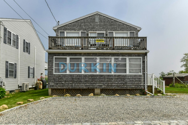 street view - 18 Elm Ave Narragansett, RI 02882 House