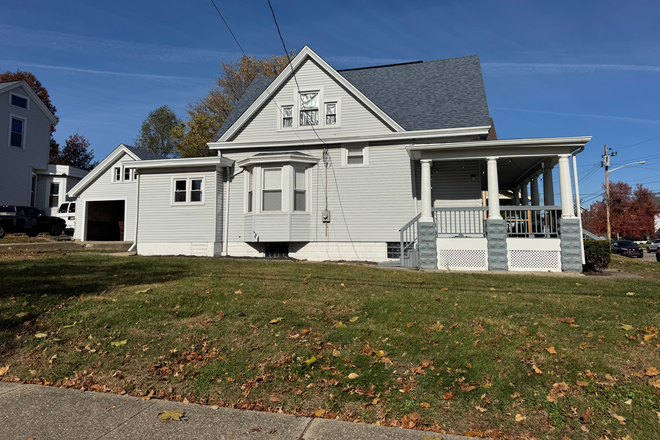 Cleaney street view - SPRING 2026 LEASE - RIGHT BY CAMPUS House