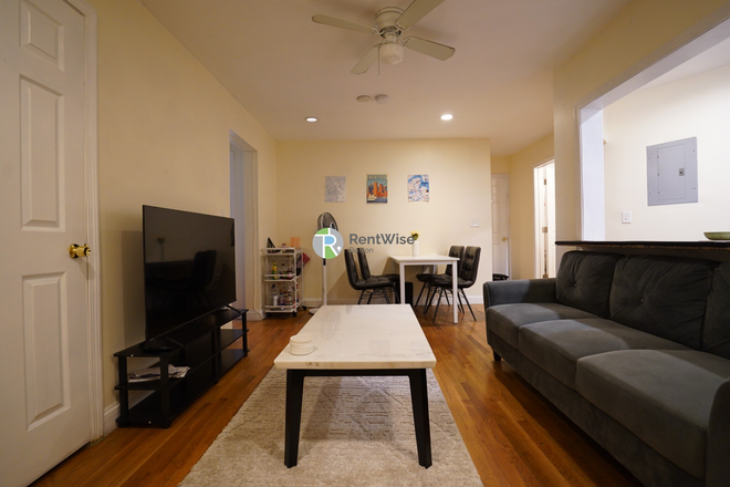 1 - SEPT 2026-Incredible 4 bed 2 bath on Egmont! H/HW inc! NO BROKER FEE