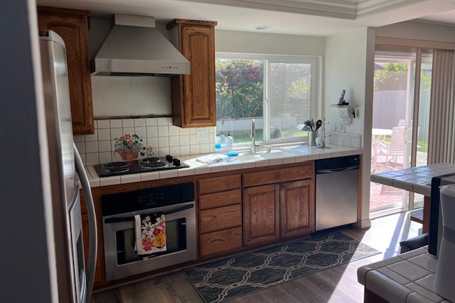 Kitchen - Irvine Private Room in a House