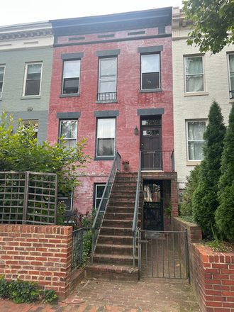 exterior - 3br/2b walkable to GU campuses, perfect for grad students and families