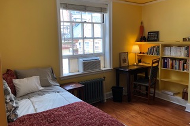 Bedroom faces quiet interior courtyard - Furnished studio-Palmer Square West-Princeton Condo