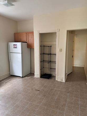 Kitchen - 2 Bedroom,  Apartment. 10 mins walk to Drexel, 20 mins to Penn.