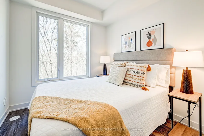 Bedroom 2, can fit a queen bed and 2 nightstands. - Room for rent in 3 bed/3 bath condo