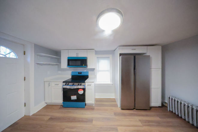Kitchen - Newly Renovated 4 Bedroom/1 Bath Apartment-walking from Brandeis