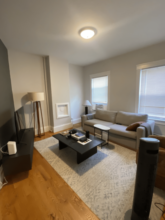 1 - Spacious 3-Bed Top Floor Unit w/ Parking & Laundry – East Cambridge Apartments