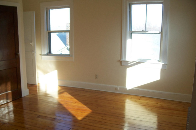 living room - 12 Barnes St, -1 Bed, 1 Bath,  Avail.  April 1st $1950 Apartments