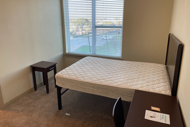 Bedroom - *Spring Sublease* Northpoint Crossing Apartments *Close to the Zachary Engineering Building*