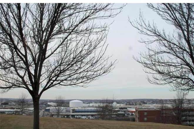 view - Quiet Room & bath in condo at top of Admirals Hill close to Tobin Bridge