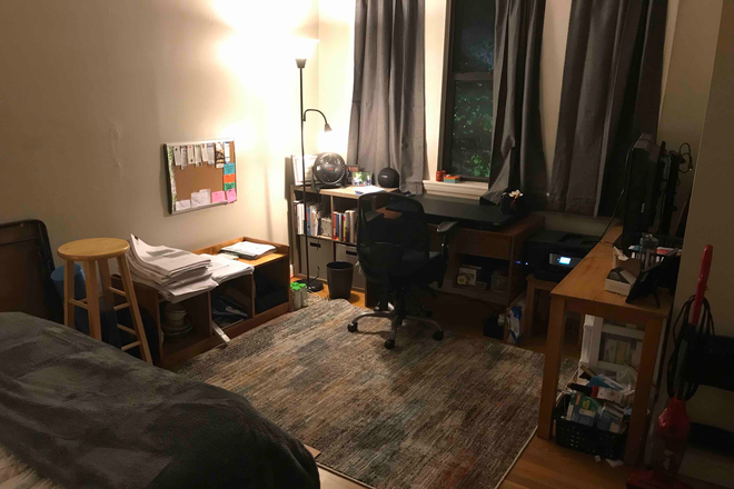 Room A - 3 Br Apartment at 1706 Commonwealth Avenue