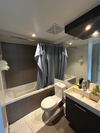 Bathroom - Aura at College Park